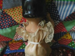 snow white unmarked neck